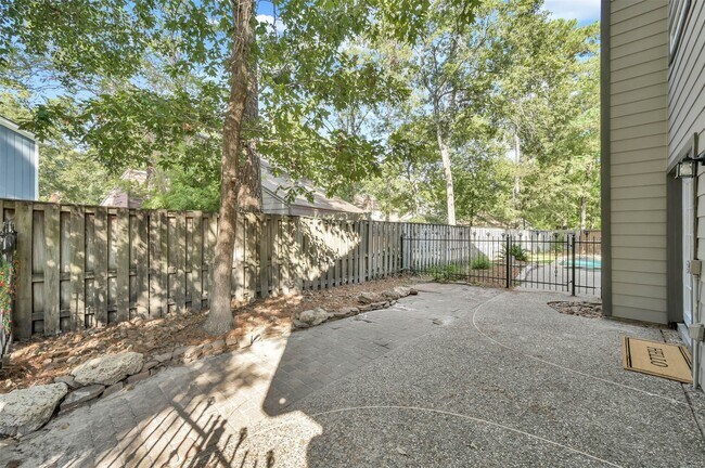 Building Photo - 11612 Timberwild St