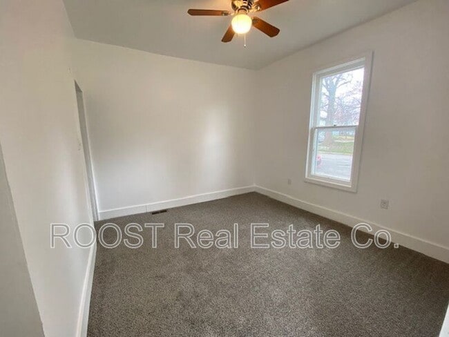 Building Photo - 500 S Belmont Ave