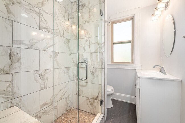 Building Photo - Modern Comfort Meets Prime Oakley Living –...
