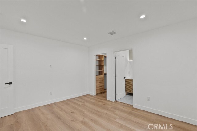 Building Photo - 5730 Stansbury Ave