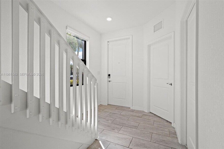 Building Photo - 11363 SW 250th Ter