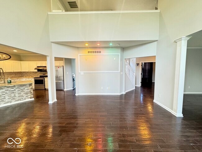 Building Photo - 5837 Stone Pine Trail