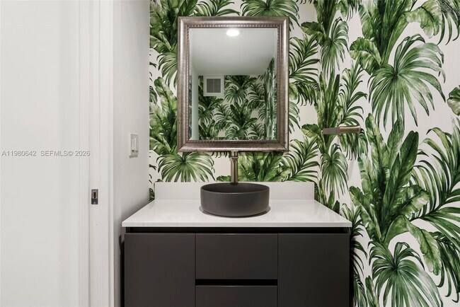 Building Photo - 4491 Prairie Ave