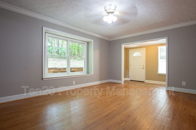 Building Photo - 8284 McKee Rd