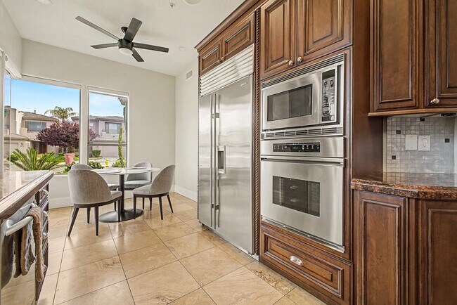 Building Photo - 7262 E Woodsage Ln