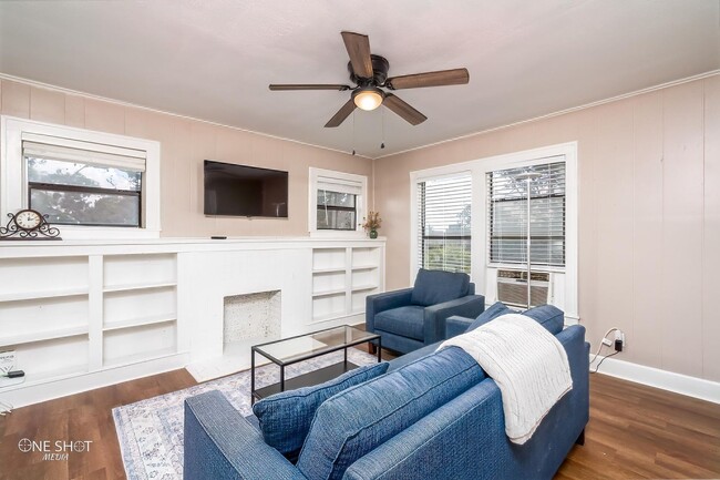 Building Photo - 642 Beech St