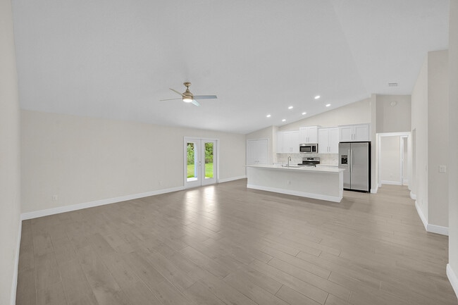 Building Photo - 16440 81st Ln N