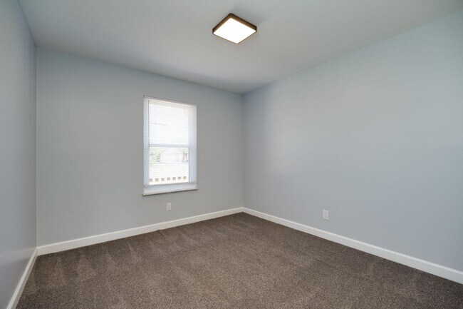 Building Photo - 6214 Shull Rd