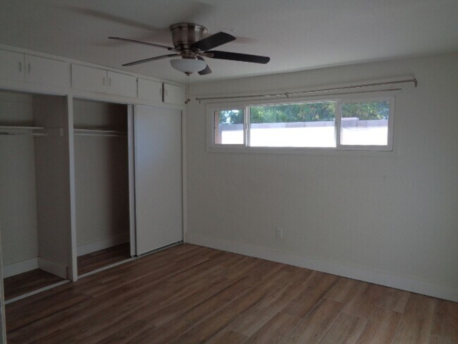 Building Photo - 4334 N 15th Ave