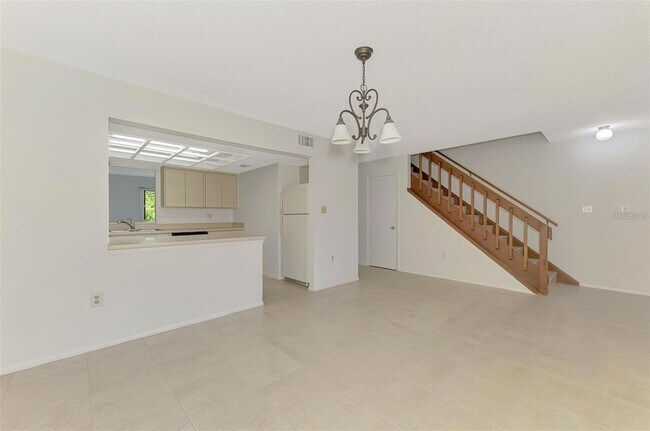 Building Photo - 935 Sunridge Way