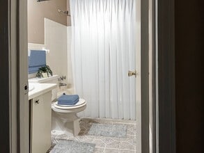 Building Photo - Shady Oaks