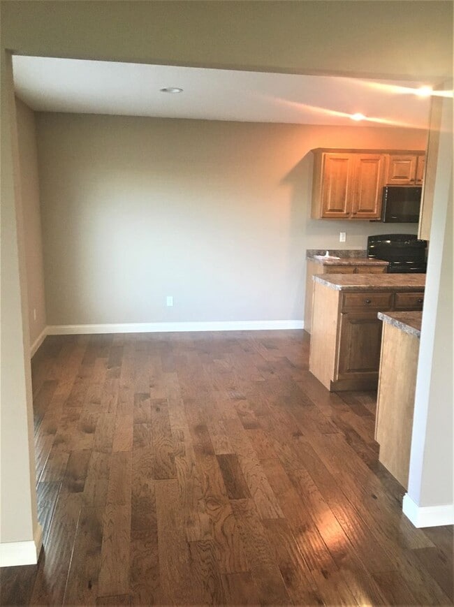 Building Photo - Recently built 3-bed, 2.5-bath home availa...