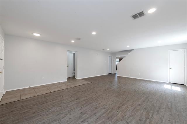 Building Photo - 3111 Westview Dr