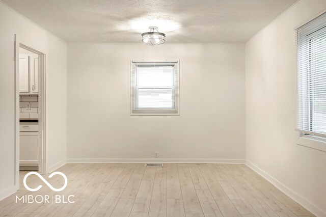 Building Photo - 3332 Wallace Ave