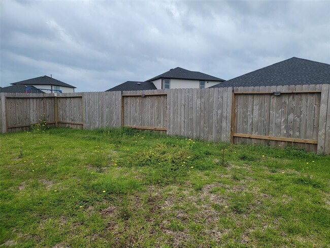 Building Photo - 31635 Brandon Ml Trl