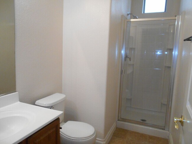 Building Photo - Stunning 4 Bedroom Home in North Las Vegas!