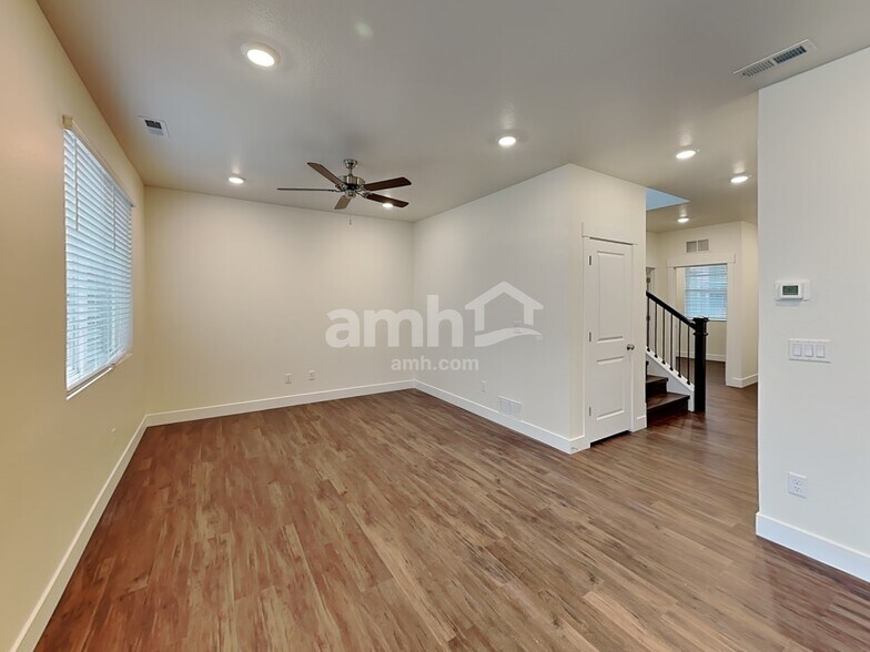Building Photo - 7608 Mardale Ln