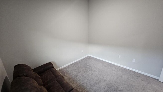 Building Photo - 1428 Axel Cir