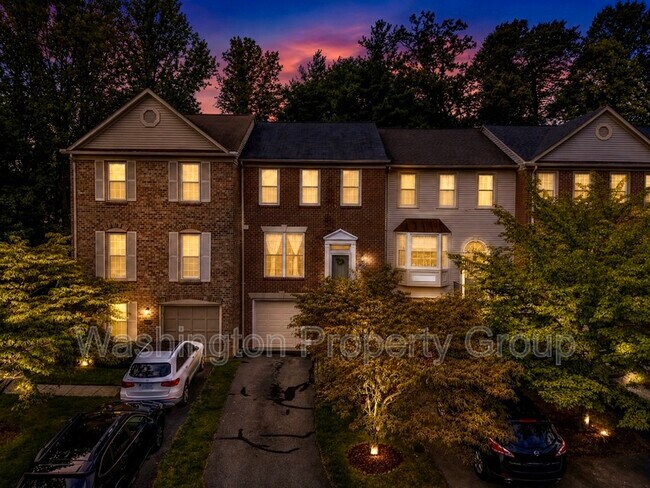 Building Photo - 4267 Fox Lake Dr