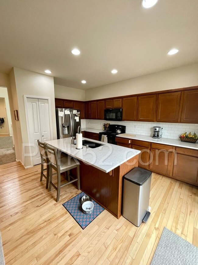 Building Photo - 3 Bedroom Plus Office Space Single Family Home in Lacey
