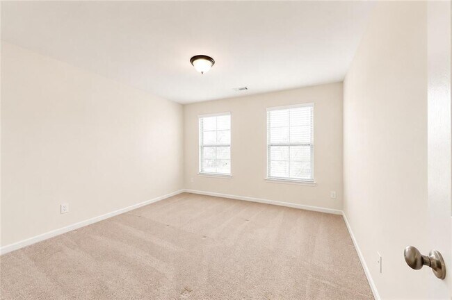 Building Photo - 7245 Rocking Horse Ln
