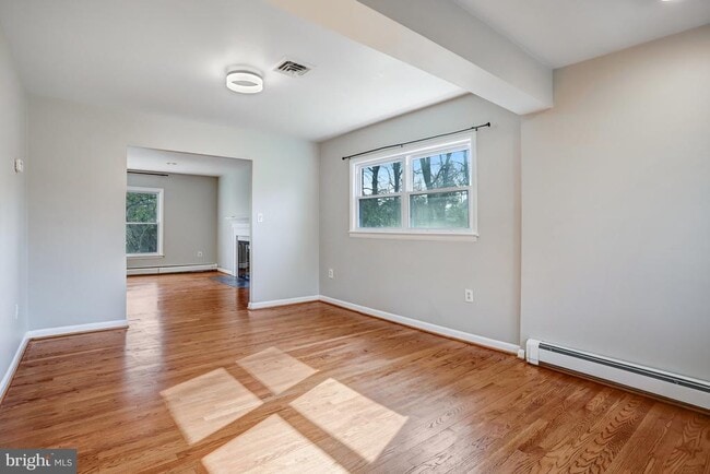 Building Photo - 7525 Salem Rd