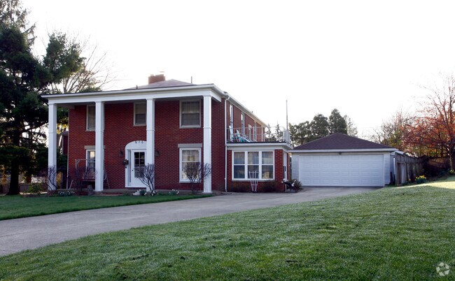 Primary Photo - 875 Andover Rd