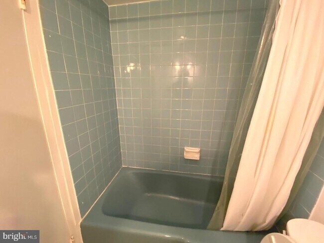 Building Photo - 950 25th St NW