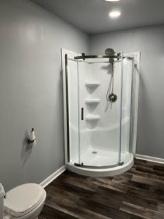 Building Photo - 755 Ashwood Ave