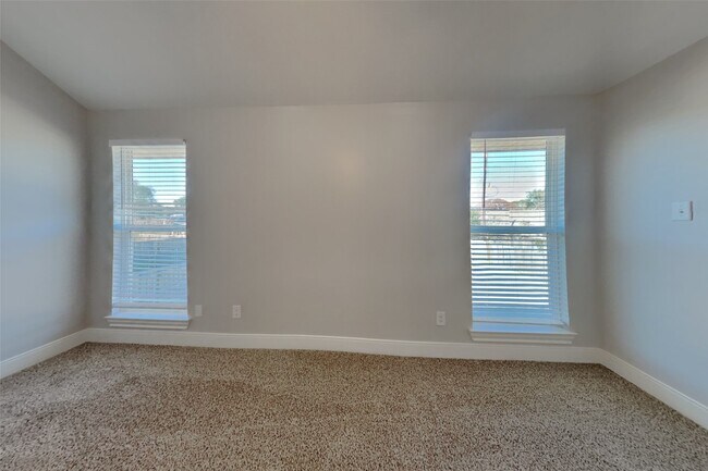 Building Photo - 1190 Red Rock Canyon Dr