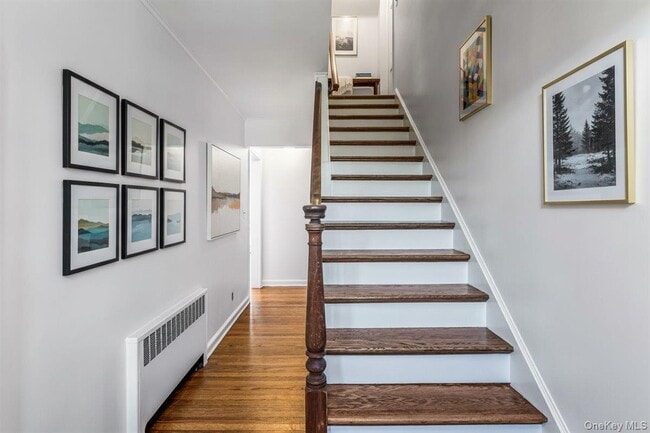 Building Photo - 110 Hegemans Ln