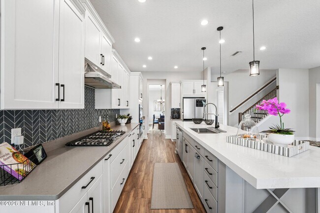 Building Photo - 10223 Silverbrook Trl
