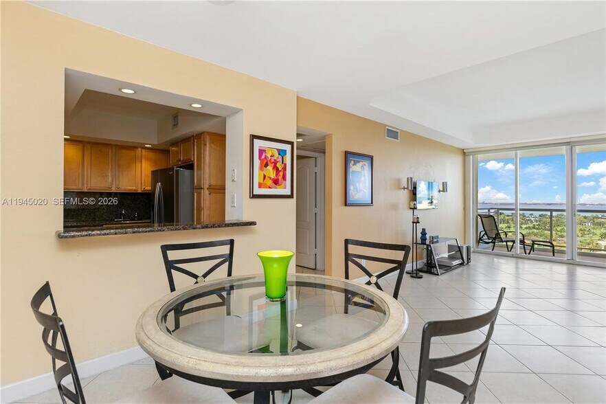 Building Photo - 5600 Collins Ave