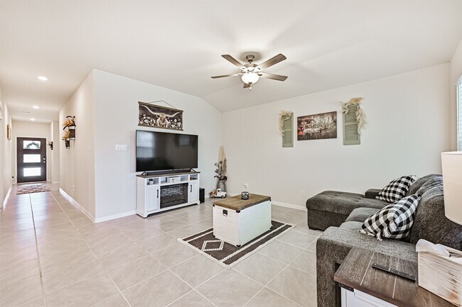 Building Photo - 10409 Deussen Ln