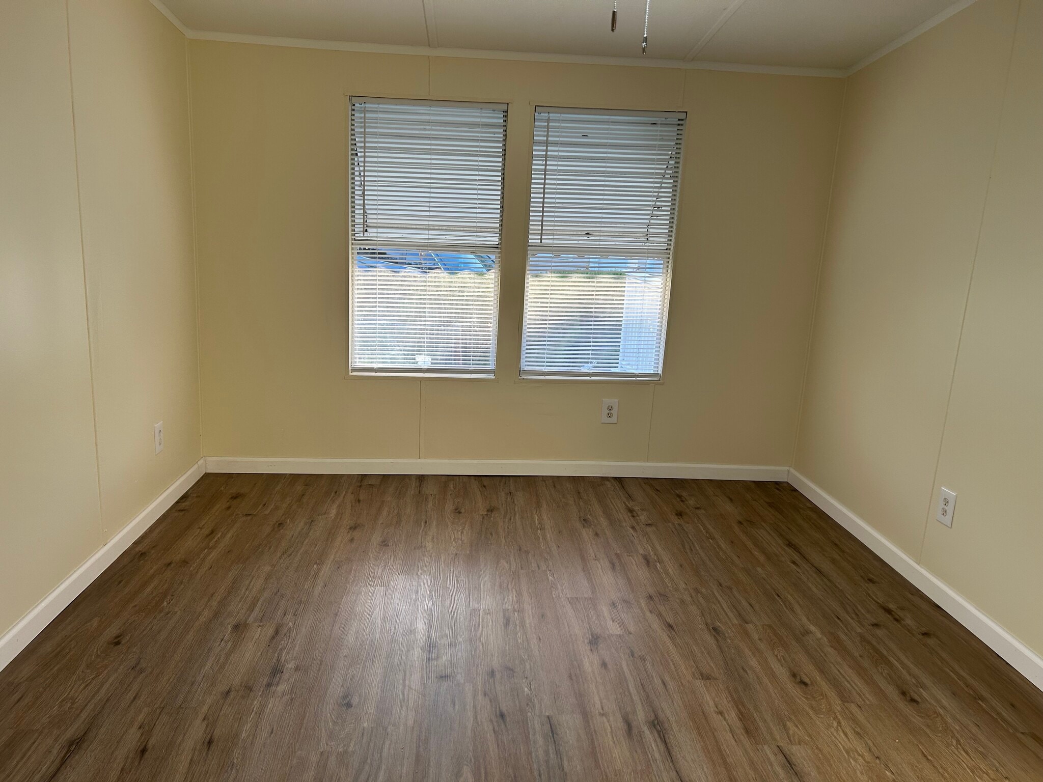 Master Bedroom - 612 Seaside Rd