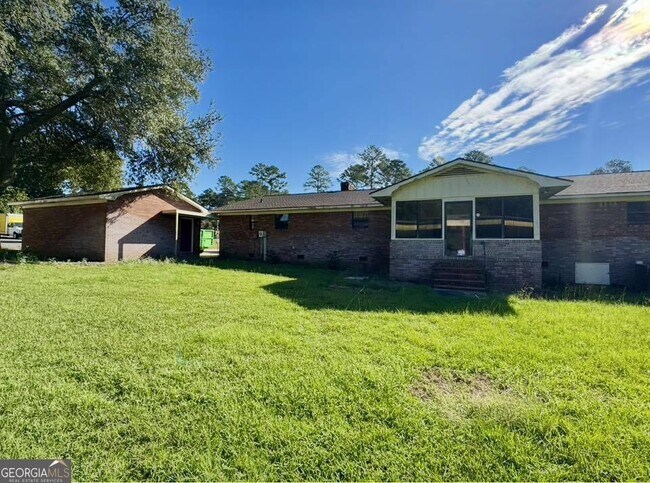 Building Photo - 2471 US-441