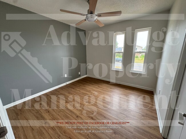 Building Photo - 10823 Breckenridge Dr