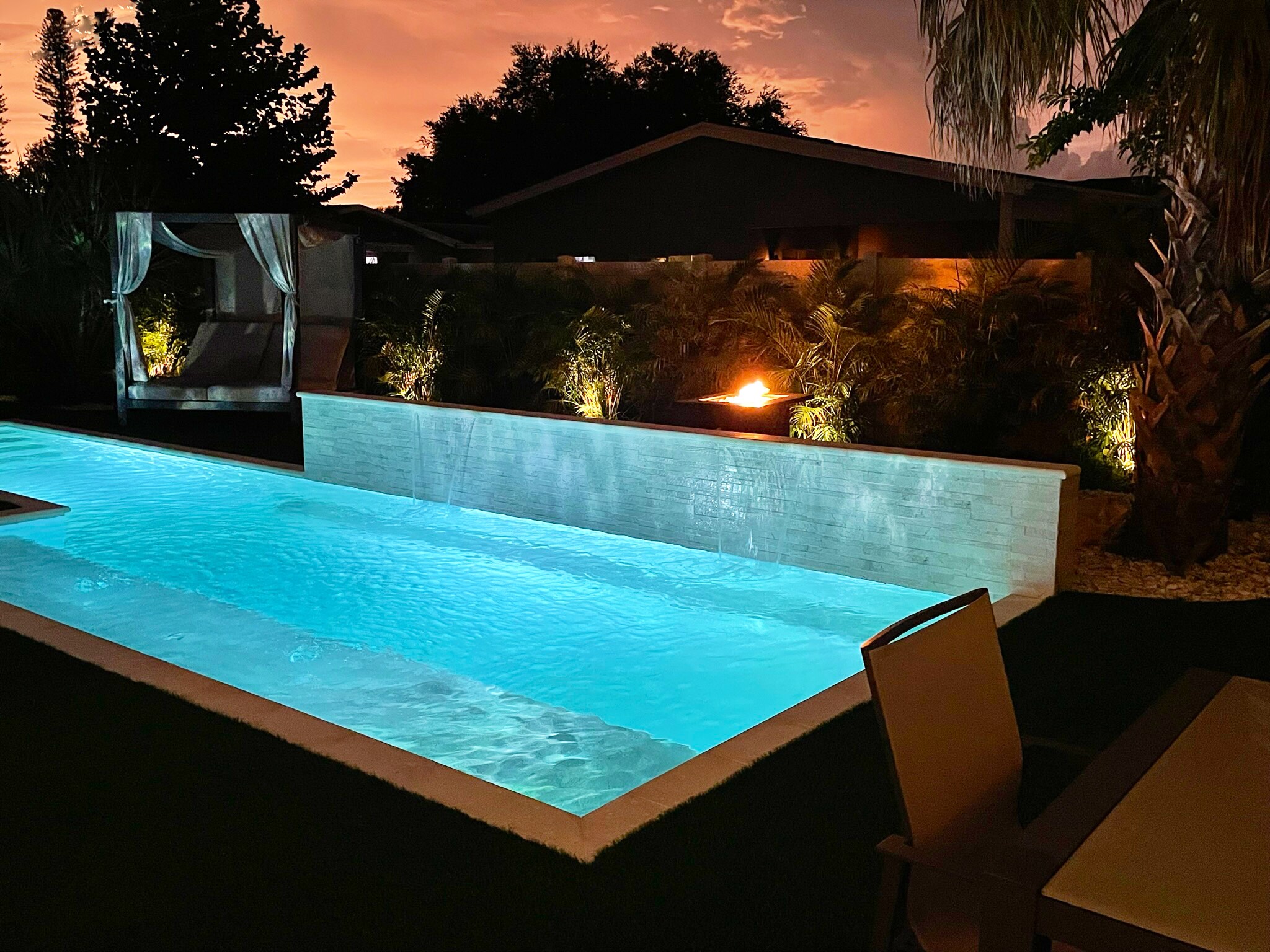 Building Photo - 5901 28th Ave N