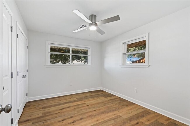 Building Photo - 542 Marino Dr