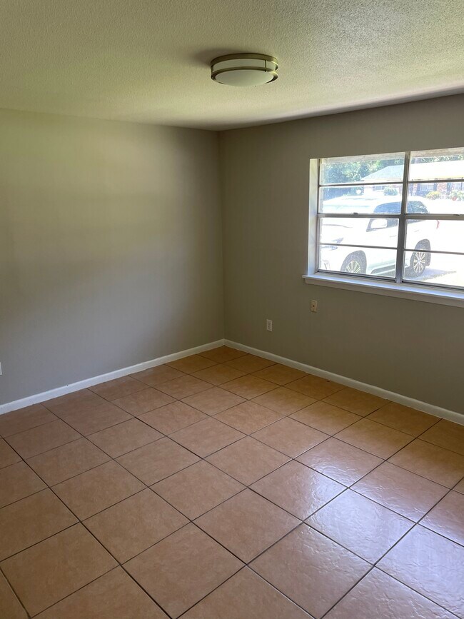 Bedroom 2 - 111 Mayberry Ct