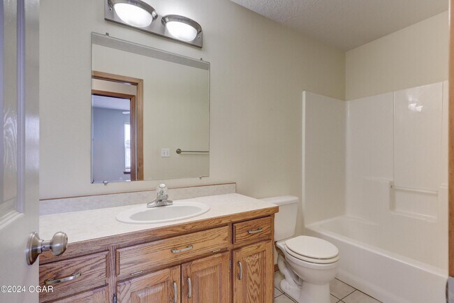 Building Photo - 4231 W 28th St