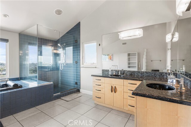 Building Photo - 5225 Bindewald Rd