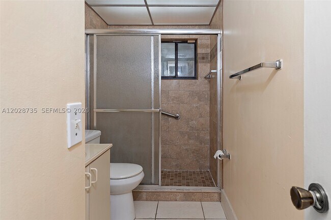Building Photo - 8760 SW 133rd Ave