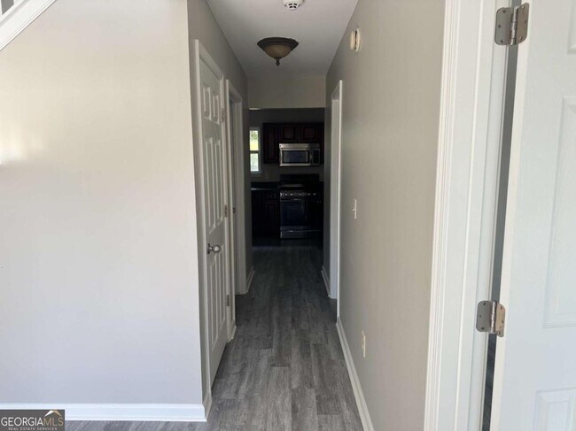 Building Photo - 3140 Ridge Hill Pkwy