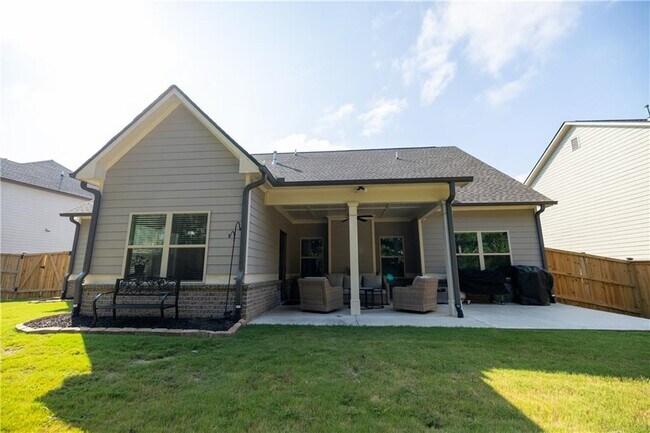 Building Photo - 2539 Tomoka Dr