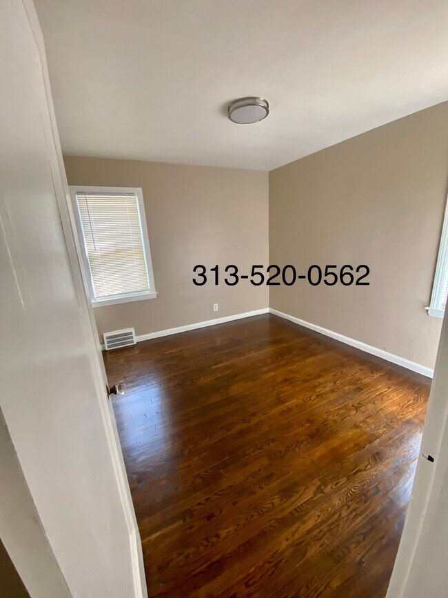 Building Photo - 20567 Waltham St