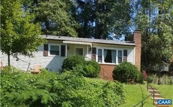 Building Photo - 707 Rockcreek Rd