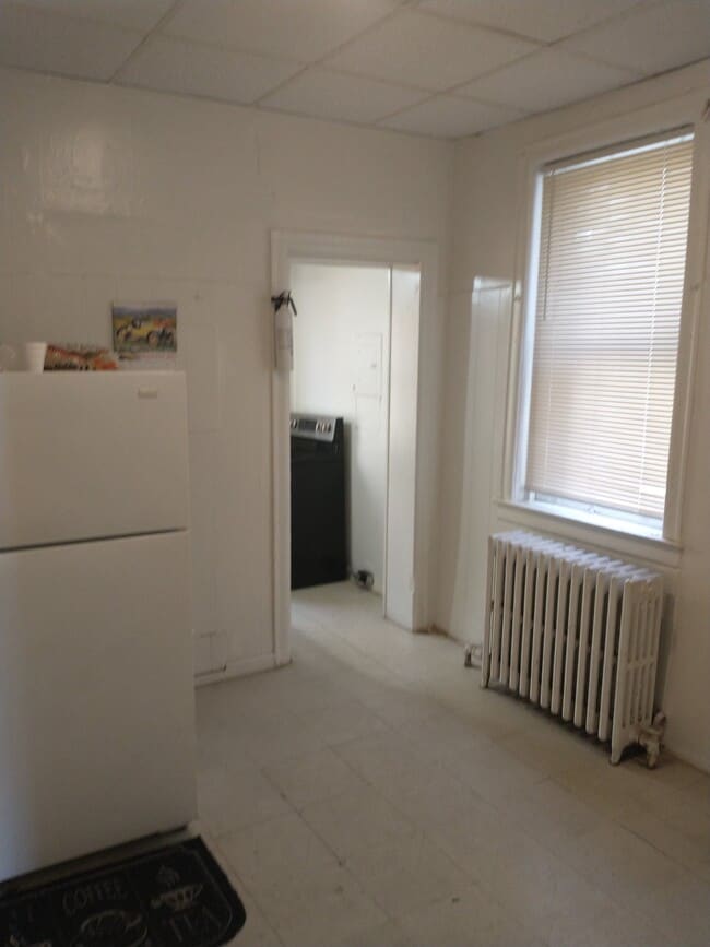 Building Photo - 215 Rubicam St