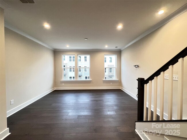 Building Photo - 3011 Citizens Ln