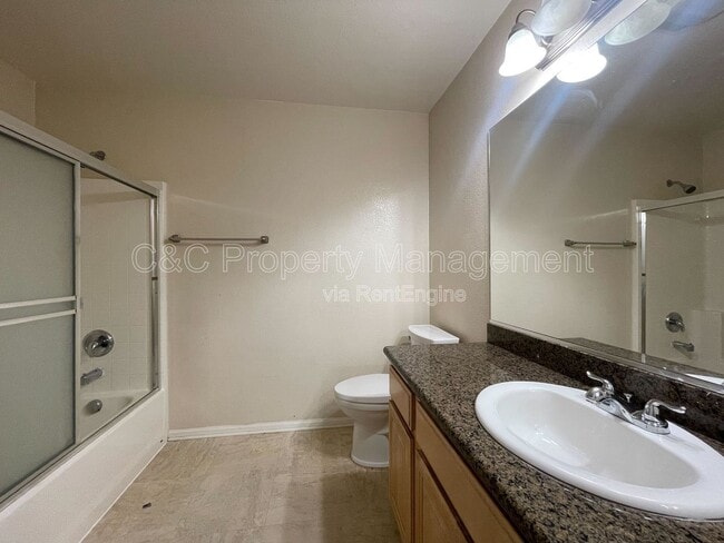 Building Photo - 389 Kentucky Ave